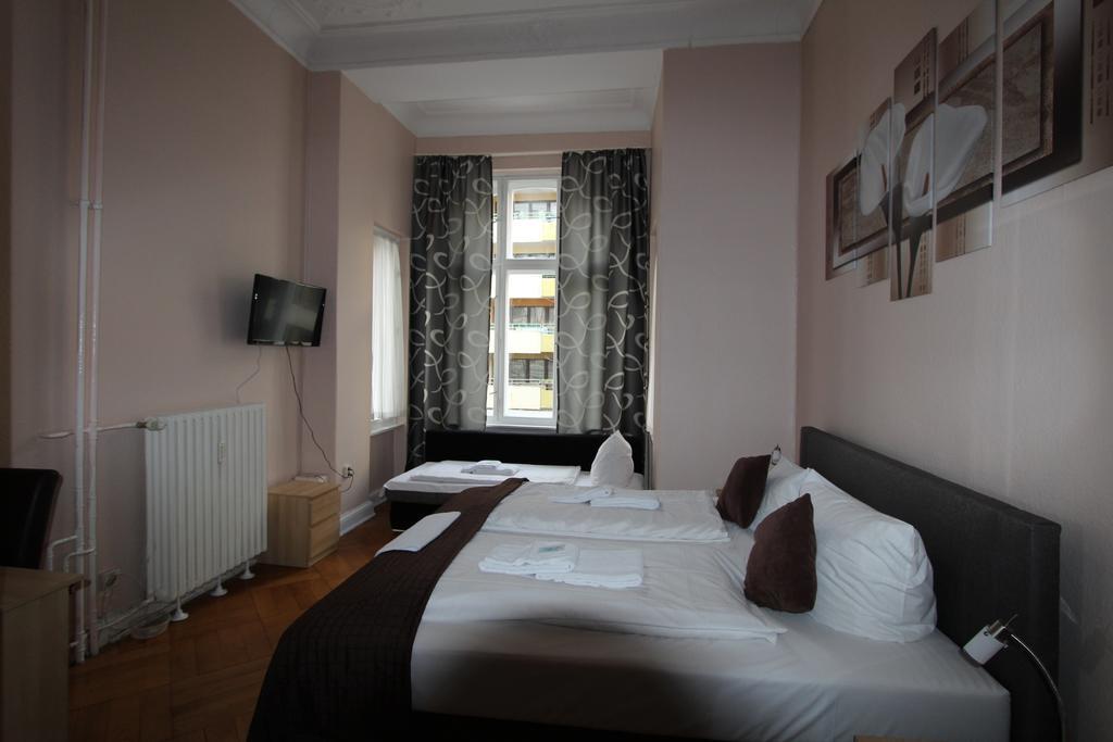 City Hotel Gotland Berlim Exterior foto
